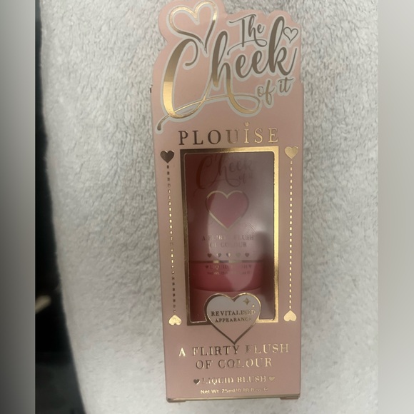 P. Louise blush - Blossom Bliss - Picture 2 of 4